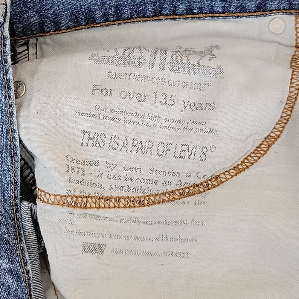 Levi’s 505 Jeans 36x32 Men’s Regular Fit Blue Denim Straight Leg Distressed - Picture 13 of 13